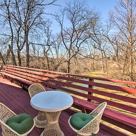 Runningwater Apartment In Lancaster With Deck Esterno foto